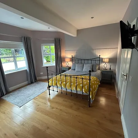 Saddleview Farm, Galway Apartamento